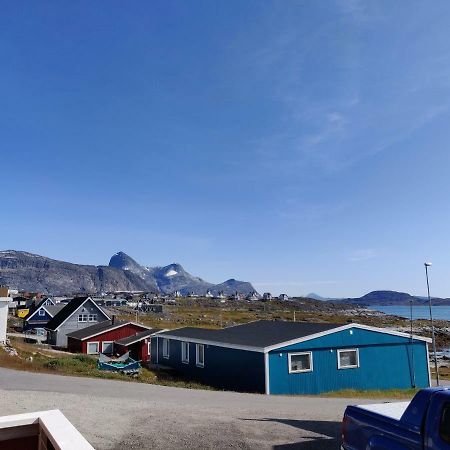 Eagle View Hotel Nuuk Exterior photo